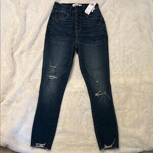 NWT Abercrombie & Fitch Dark Blue High Rise Jeans